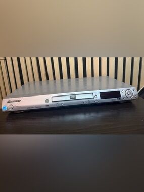 PIONEER Silver Portable DVD/CD Player with Front Controls